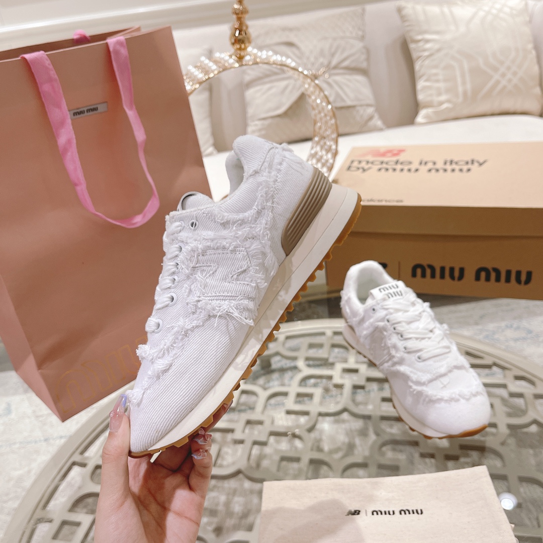 Women's high heels
